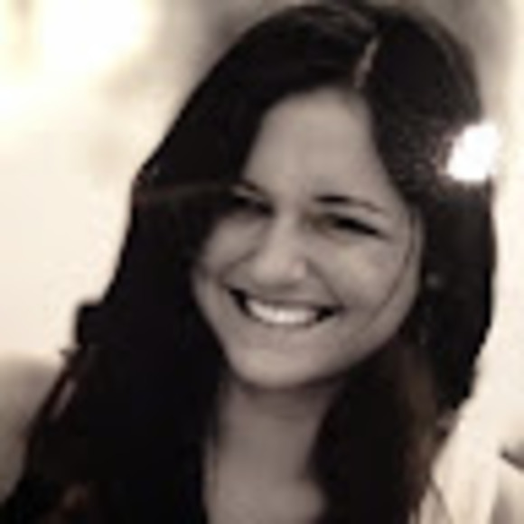 Meet your Posher, Sara - Picture 1 of 1